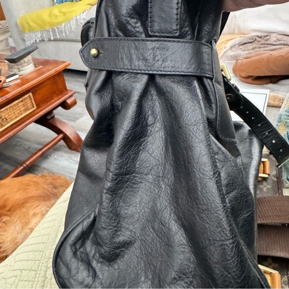 Vintage Mulberry Oversized Alexa with Gold Accents - Picture 9 of 10